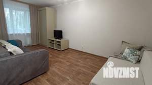 2-к квартира, посуточно, 44м2, 1/5 этаж