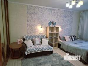 1-к квартира, посуточно, 40м2, 5/5 этаж