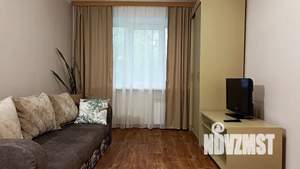 2-к квартира, посуточно, 44м2, 1/5 этаж