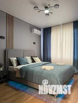 1-к квартира, посуточно, 37м2, 11/25 этаж