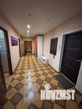 2-к квартира, посуточно, 68м2, 7/25 этаж