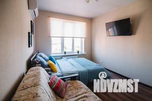 1-к квартира, посуточно, 45м2, 18/24 этаж