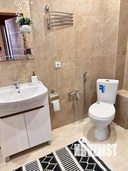 1-к квартира, посуточно, 50м2, 10/25 этаж