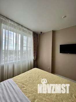 1-к квартира, посуточно, 32м2, 20/25 этаж