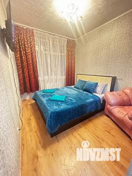 1-к квартира, посуточно, 42м2, 10/25 этаж