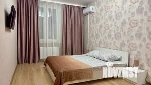 1-к квартира, посуточно, 42м2, 9/25 этаж