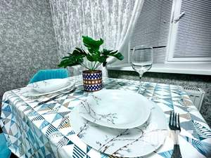 1-к квартира, посуточно, 50м2, 1/25 этаж