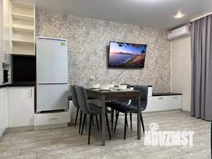 1-к квартира, посуточно, 37м2, 1/1 этаж