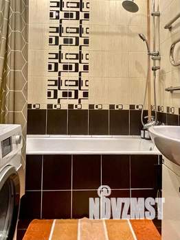 Студия квартира, посуточно, 40м2, 4/9 этаж