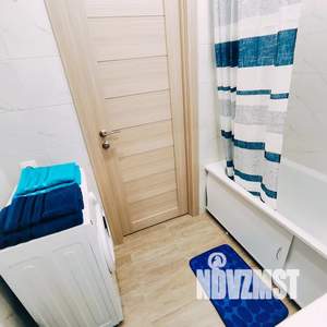1-к квартира, посуточно, 40м2, 14/28 этаж