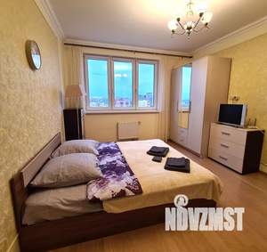 1-к квартира, посуточно, 44м2, 16/23 этаж