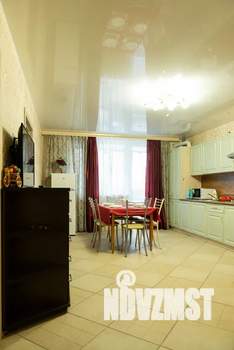 3-к квартира, посуточно, 85м2, 2/25 этаж