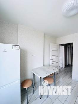 1-к квартира, посуточно, 40м2, 22/25 этаж