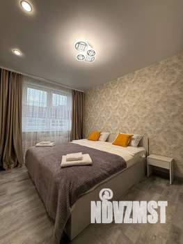 1-к квартира, посуточно, 37м2, 2/25 этаж