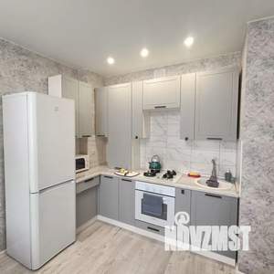 1-к квартира, посуточно, 37м2, 16/25 этаж