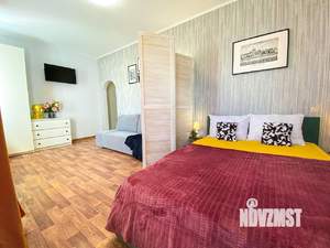 1-к квартира, посуточно, 40м2, 1/1 этаж