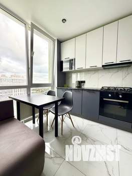 1-к квартира, посуточно, 40м2, 25/25 этаж