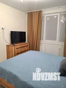 1-к квартира, посуточно, 42м2, 22/25 этаж