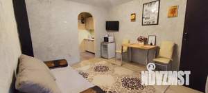 Студия квартира, посуточно, 18м2, 1/5 этаж