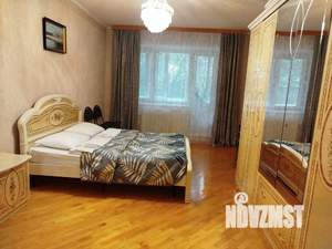 3-к квартира, посуточно, 108м2, 1/1 этаж