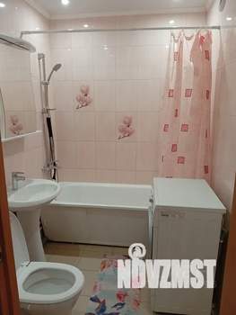 1-к квартира, посуточно, 43м2, 7/10 этаж