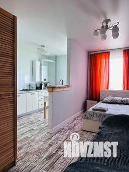 Студия квартира, посуточно, 30м2, 20/25 этаж