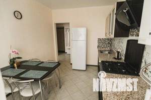 2-к квартира, посуточно, 54м2, 5/10 этаж