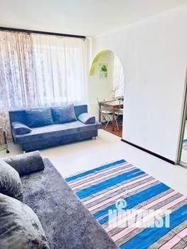 3-к квартира, посуточно, 60м2, 1/1 этаж