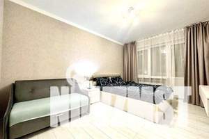3-к квартира, посуточно, 75м2, 2/5 этаж