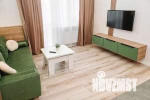 1-к квартира, посуточно, 38м2, 1/10 этаж