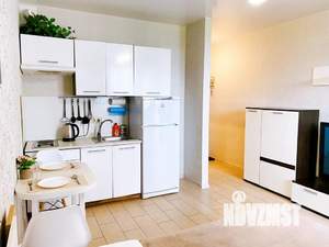 Студия квартира, посуточно, 30м2, 3/23 этаж