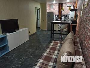 1-к квартира, посуточно, 42м2, 1/23 этаж