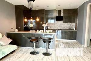 1-к квартира, посуточно, 42м2, 20/30 этаж