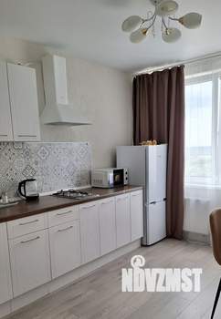 1-к квартира, посуточно, 34м2, 22/25 этаж