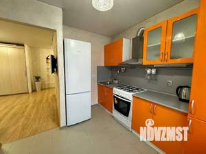 1-к квартира, посуточно, 35м2, 1/10 этаж
