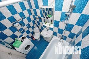 1-к квартира, посуточно, 40м2, 18/23 этаж