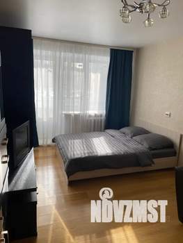 1-к квартира, посуточно, 33м2, 2/5 этаж