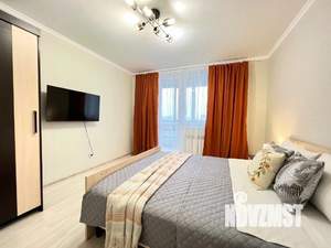 2-к квартира, посуточно, 60м2, 1/1 этаж