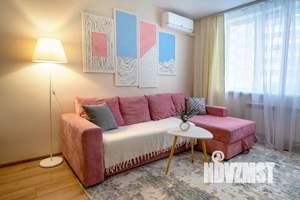 1-к квартира, посуточно, 42м2, 1/1 этаж
