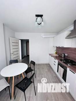 1-к квартира, посуточно, 35м2, 20/25 этаж