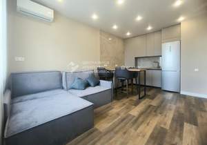 1-к квартира, на длительный срок, 42м2, 7/25 этаж