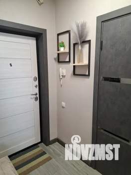 1-к квартира, посуточно, 32м2, 1/25 этаж