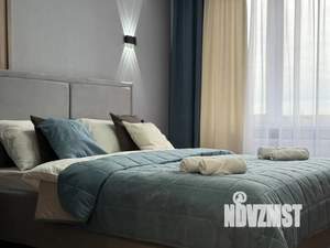 1-к квартира, посуточно, 37м2, 11/25 этаж