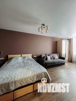 1-к квартира, посуточно, 42м2, 1/1 этаж