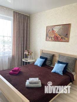 1-к квартира, посуточно, 45м2, 1/1 этаж