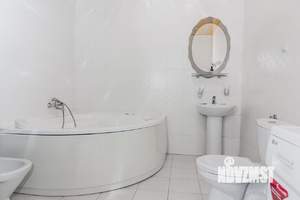 1-к квартира, посуточно, 90м2, 1/1 этаж