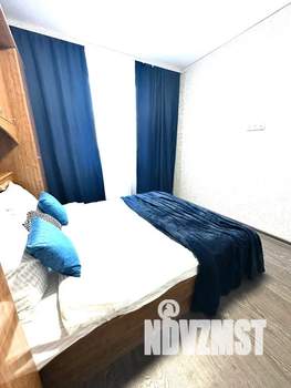 1-к квартира, посуточно, 45м2, 1/25 этаж