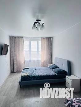 1-к квартира, посуточно, 35м2, 20/25 этаж