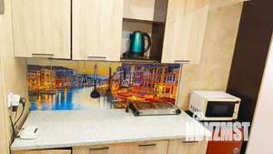 Студия квартира, посуточно, 18м2, 1/5 этаж