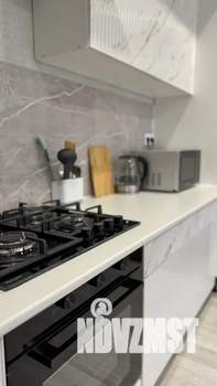 1-к квартира, посуточно, 42м2, 17/25 этаж